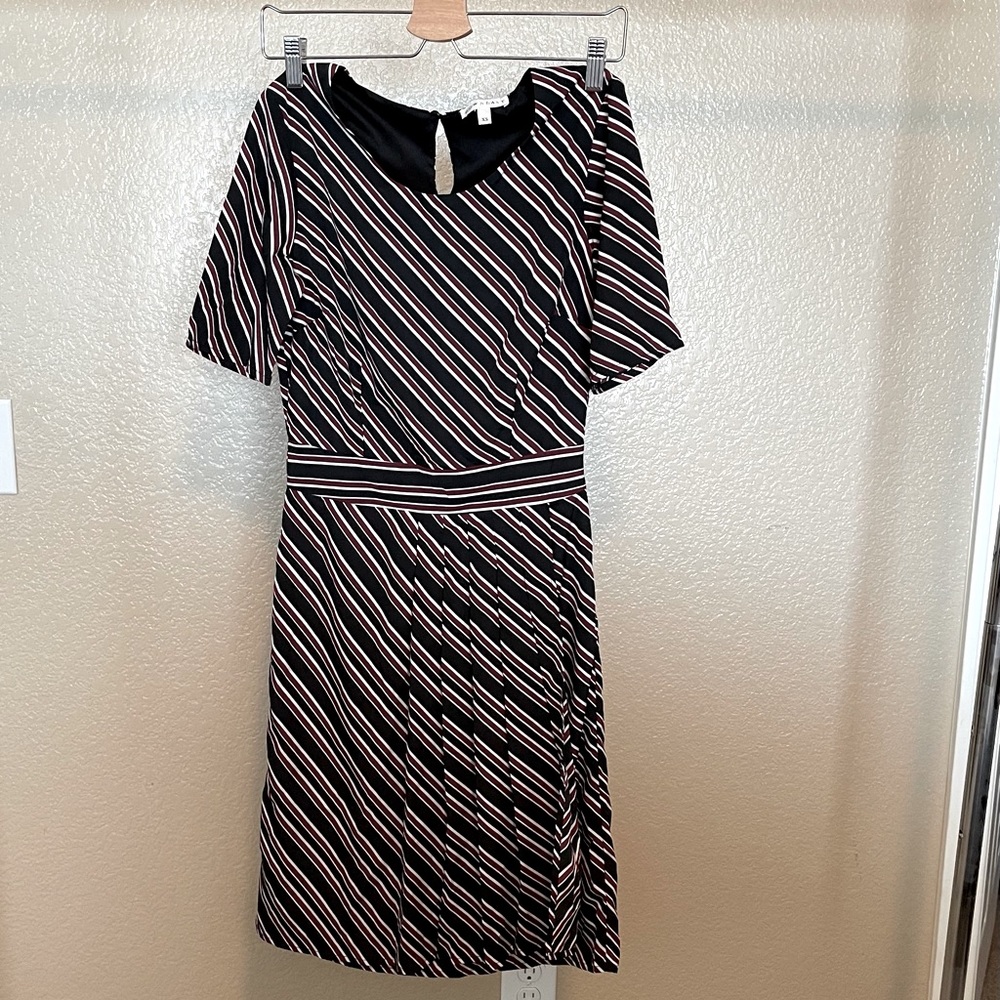 DownEast DRESS, elegant - great condition.